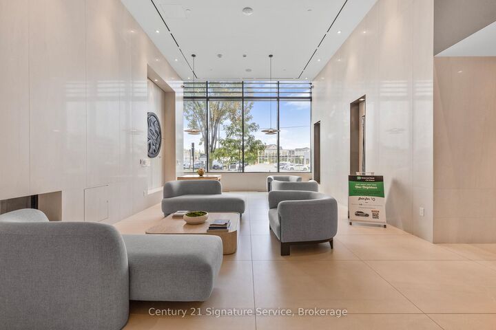 Photo de la propriété:  28 Ann Street 410  ON L5G 0E1 