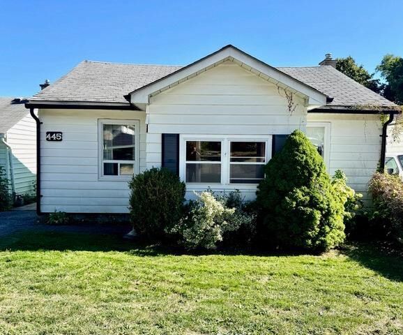 Property Photo:  445 Bellevue Street  ON K9H 5G5 