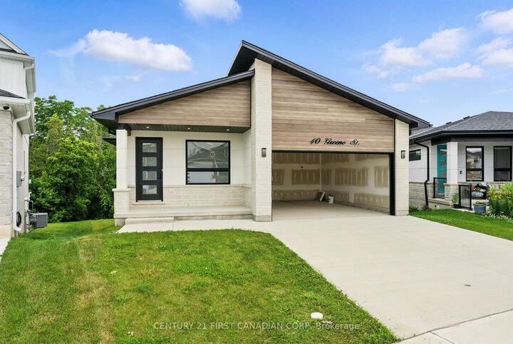 Photo de la propriété:  40 Greene Street  ON N0M 1S2 