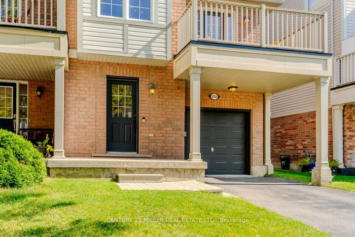 Property Photo:  935 Deverell Place  ON L9T 0M3 