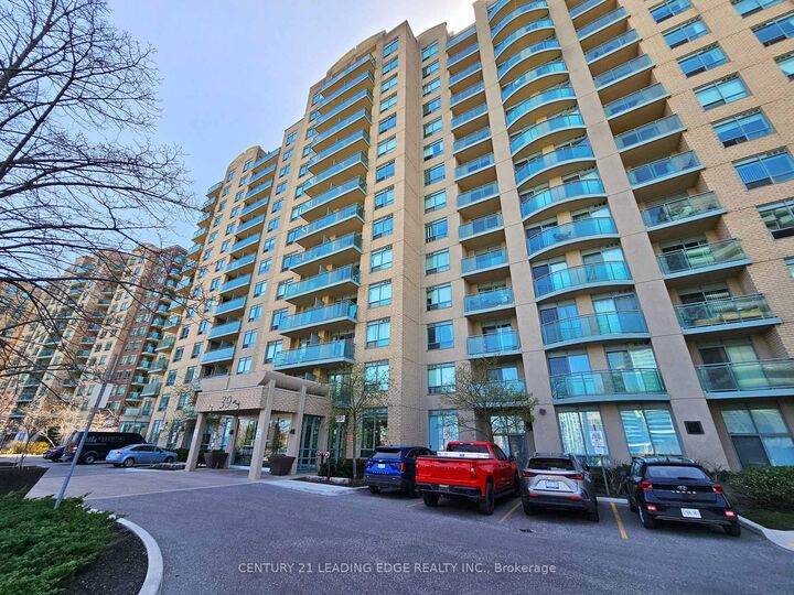 Property Photo:  39 Oneida Crescent 307  ON L4B 4T9 