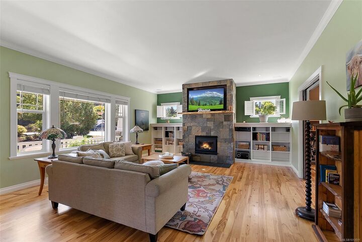 Property Photo:  2219 Baron Rd  BC V8H 0K4 