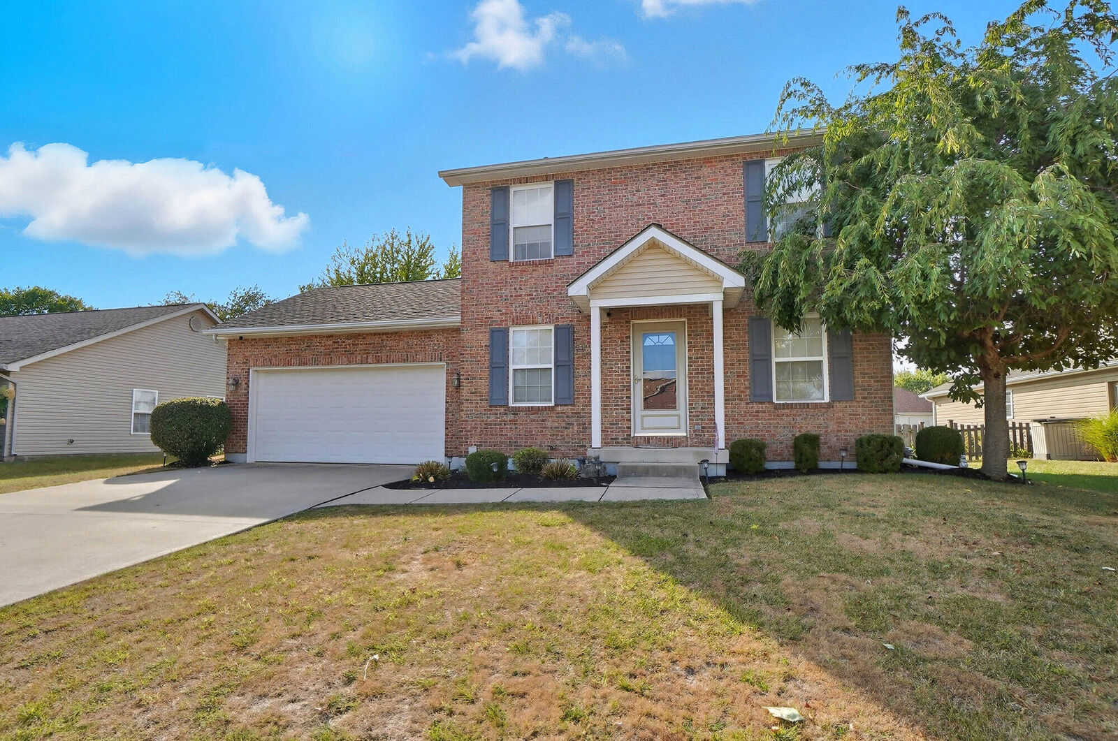 Property Photo: 1760 Hunters Ridge Drive OH 45373