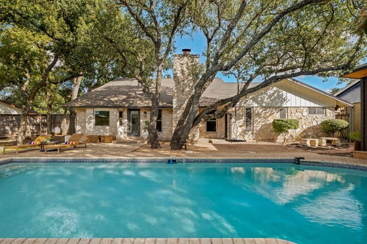 Property Photo: 1004 Lime Rock Drive TX 78681