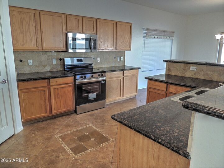 Property Photo:  2860 E Pinto Valley Road  AZ 85143 