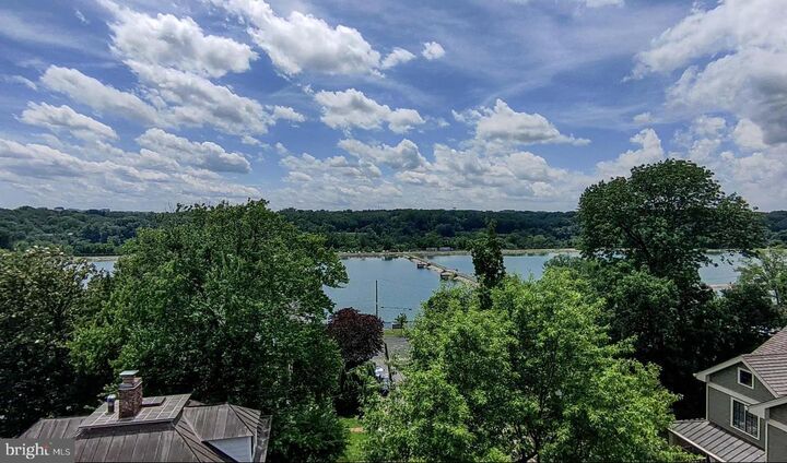 Property Photo:  1829 47th Place NW  DC 20007 