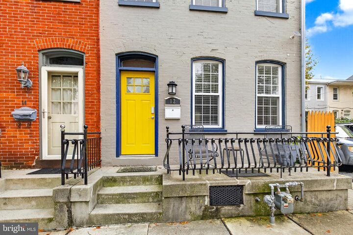Property Photo: 12 E New Street PA 17602