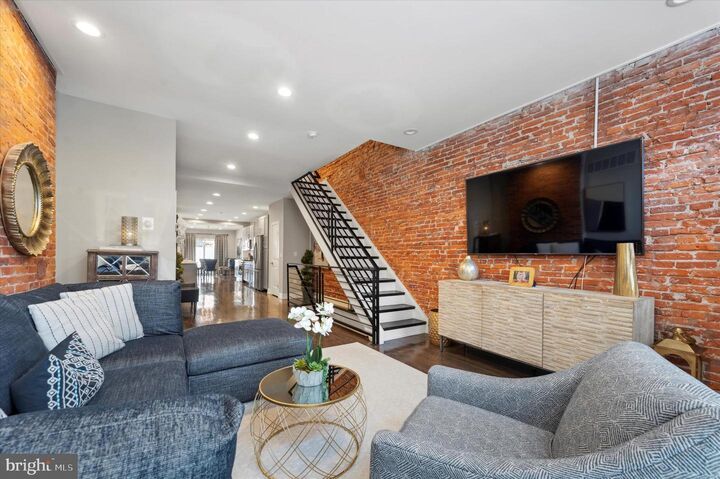 Property Photo: 1717 S 13th Street PA 19148