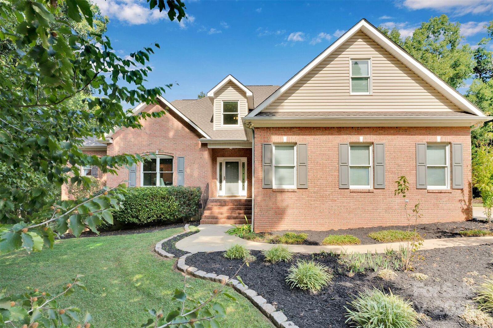 Property Photo:  1324 Yellowood Court  SC 29732 