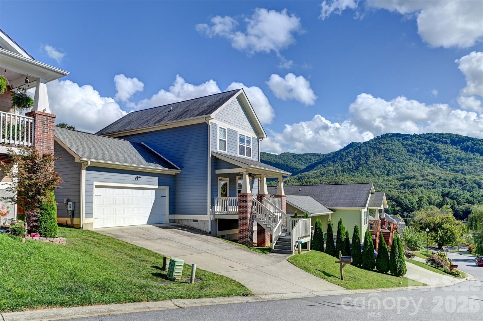 Property Photo:  17 Teems Lane  NC 28805 