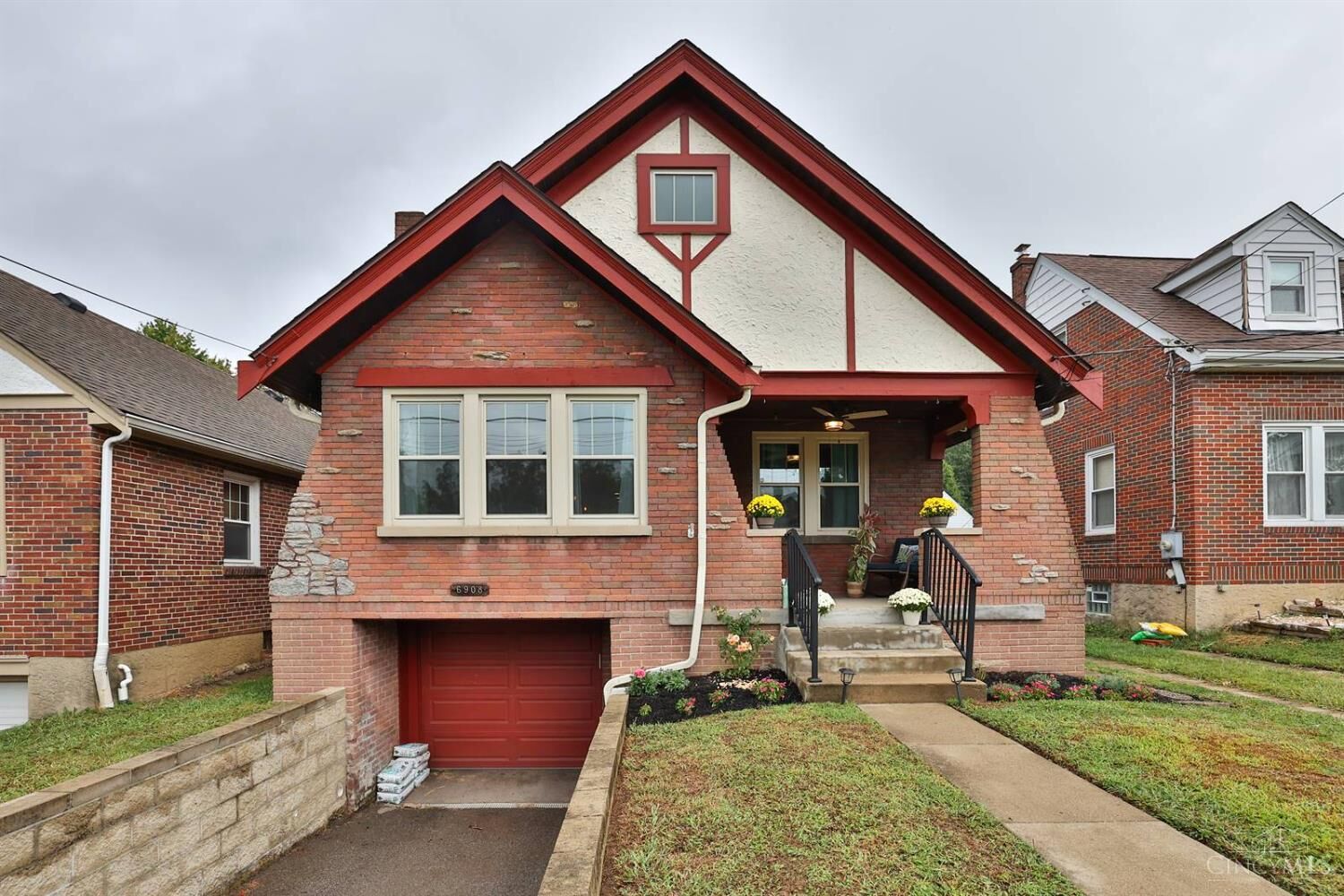 Property Photo:  6908 Windward Street  OH 45227 