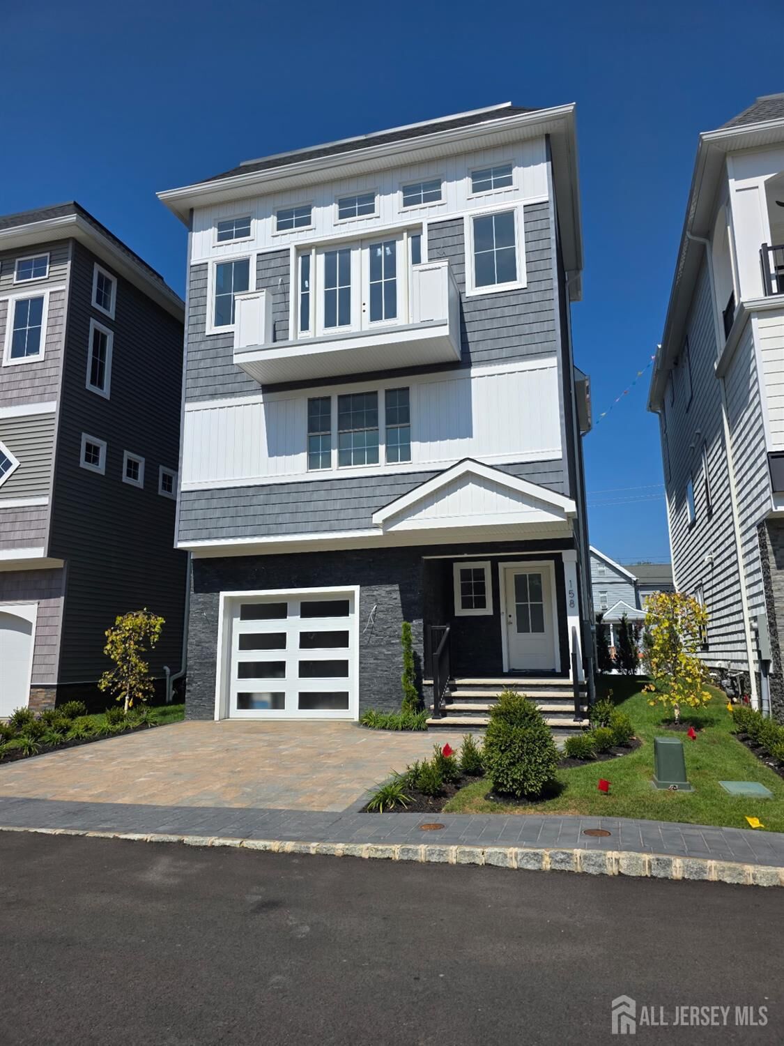 Property Photo:  158 Franklin Avenue  NJ 07740 