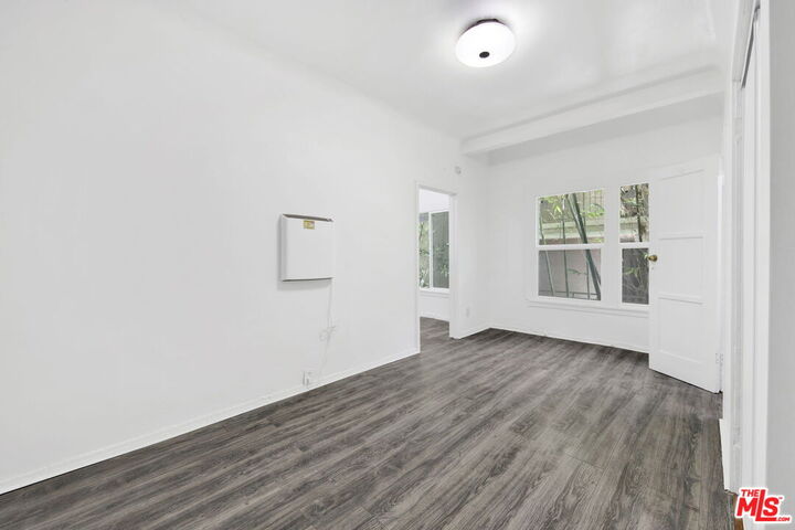 225 E Garfield Ave  Glendale CA 91205 photo