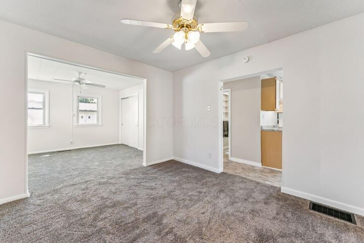 Property Photo: 240 N Wing Street OH 43055