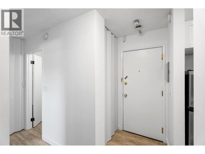 Photo de la propriété:  1703 Menzies Street 314  BC V1K 1A6 