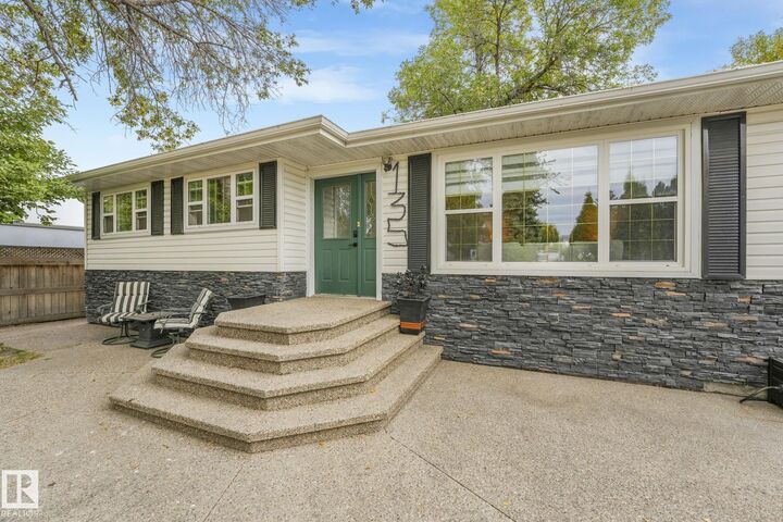 135 Marion Drive  Sherwood Park AB T8A 8A2 photo