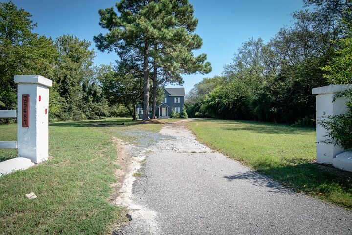 Property Photo: 25487 Lankford Hwy VA 23310