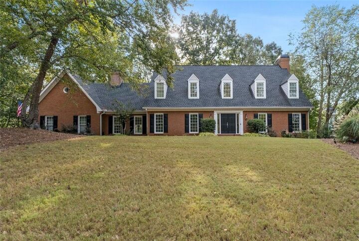 8705 River Bluff Lane  Roswell GA 30076 photo