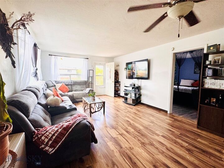 Property Photo:  2410 Yale Avenue  MT 59701 