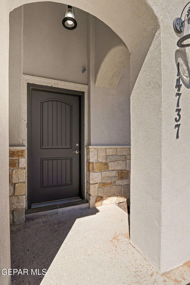 Property Photo:  14737 Tierra Mirage Avenue  TX 79938 
