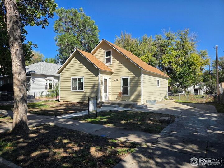 Property Photo:  407 Carson St  CO 80723 