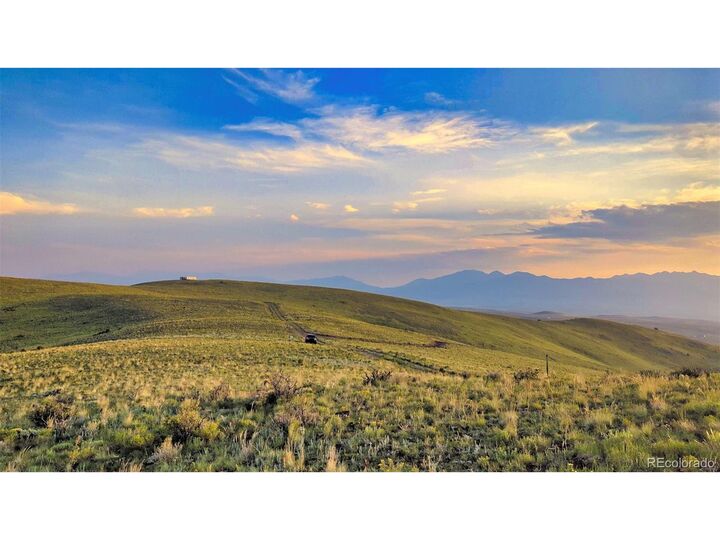 Property Photo:  1931 Commanche Trl  CO 81252 