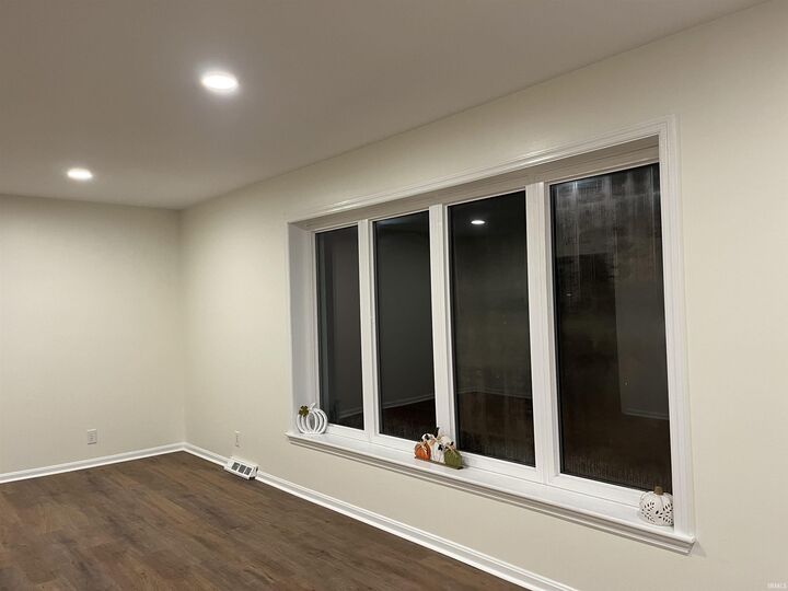 Property Photo:  7844 Meadow Lane  IN 47630 