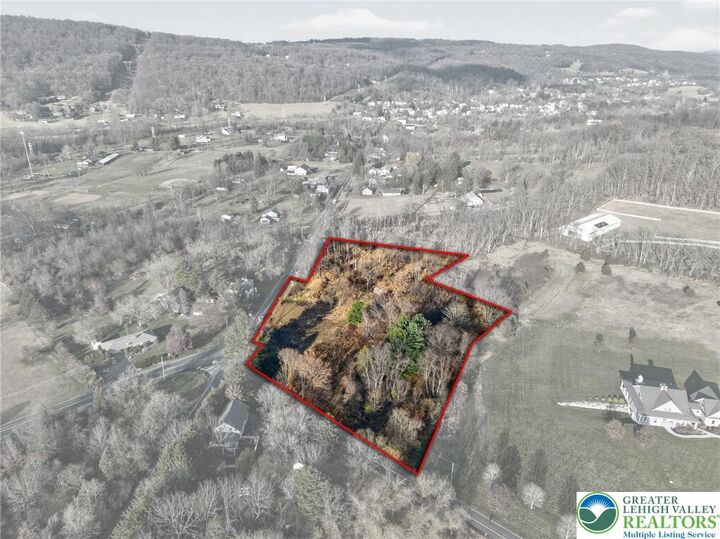 Property Photo:  2804 Route 212  PA 18036 