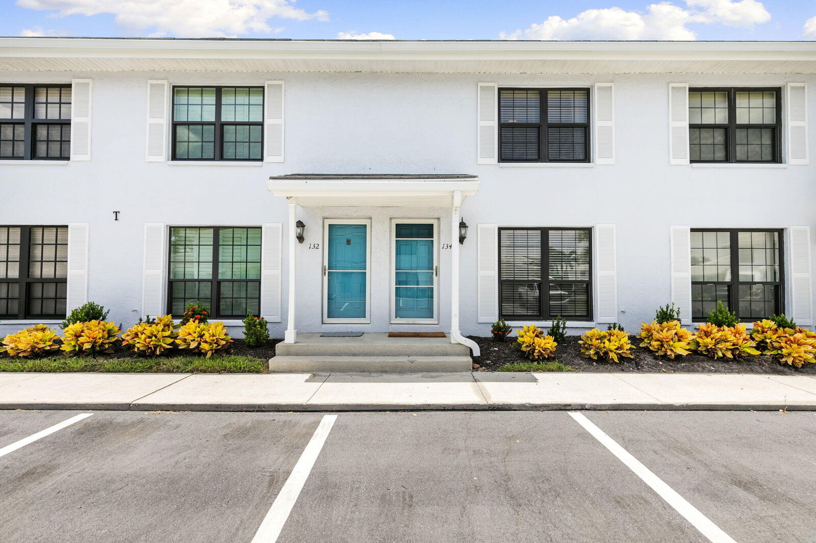 Property Photo:  134 Leland Way T5  FL 34145 