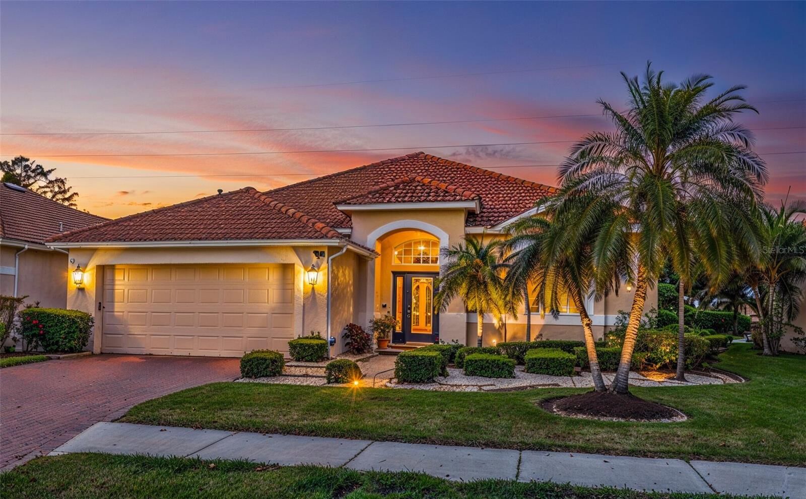 Property Photo:  6841 74th Street Circle E  FL 34203 