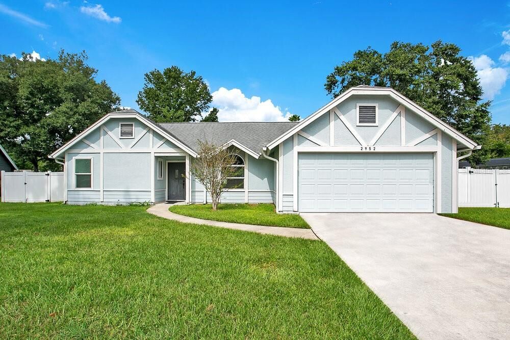 Property Photo:  2952 Erskine Drive  FL 32765 