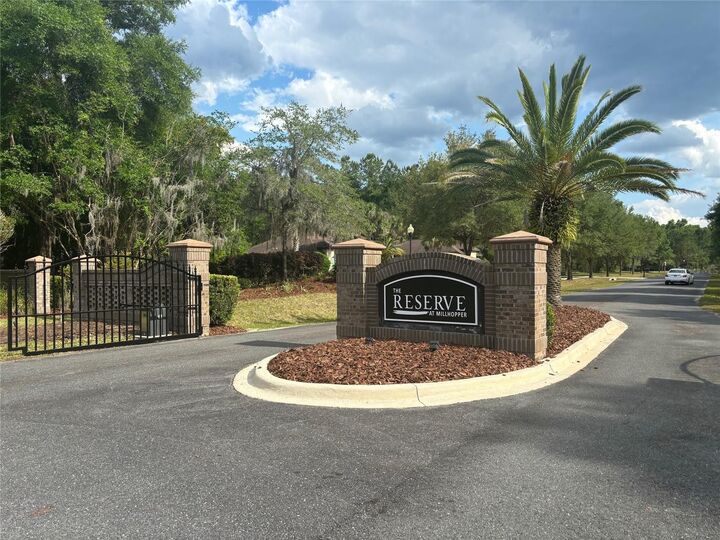 Property Photo:  5946 NW 88th Way  FL 32653 