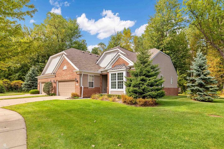 Property Photo:  49716 Broadacre Drive  MI 48042 