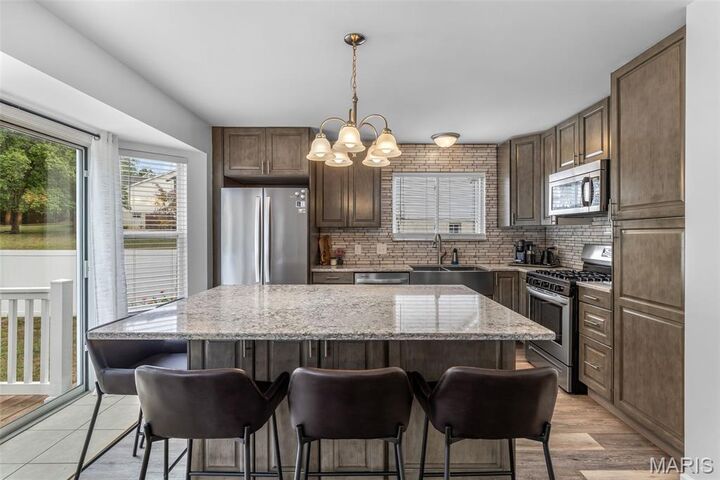 Property Photo:  104 Fenton Park Court  MO 63026 