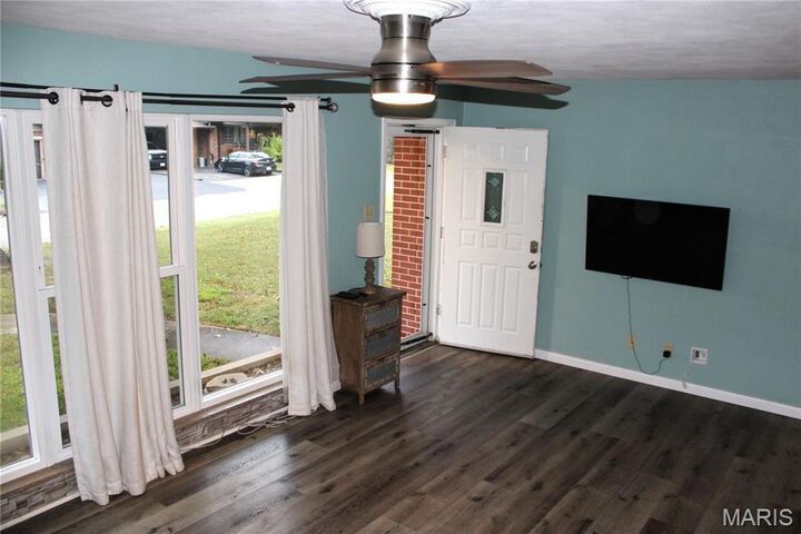 Property Photo:  1604 Menard Drive  IL 62220 