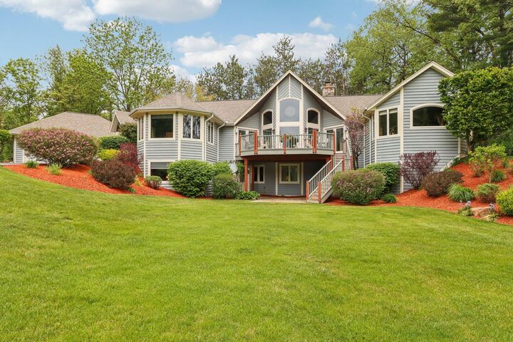 6430 Briarwood Dr  Lyons WI 53105 photo