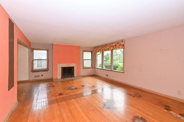 Property Photo:  2020 Menomonee River Pkwy  WI 53226 