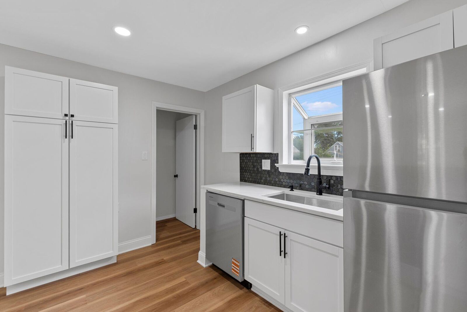 Property Photo:  932 S 86th St  WI 53214 