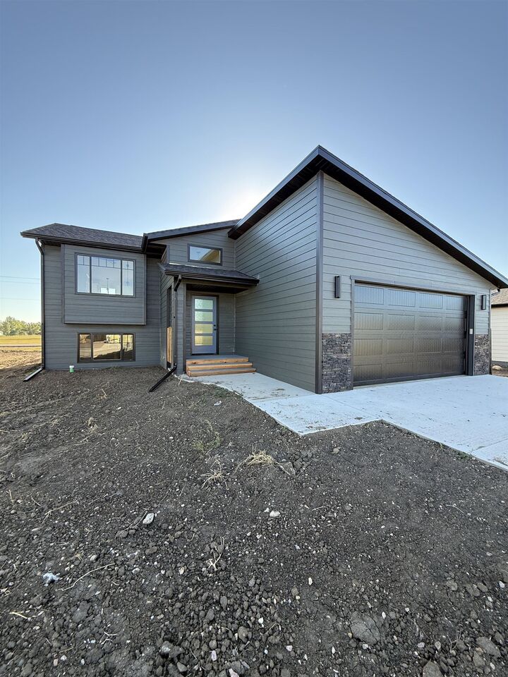 656 Eagle Court  Box Elder SD 57719 photo