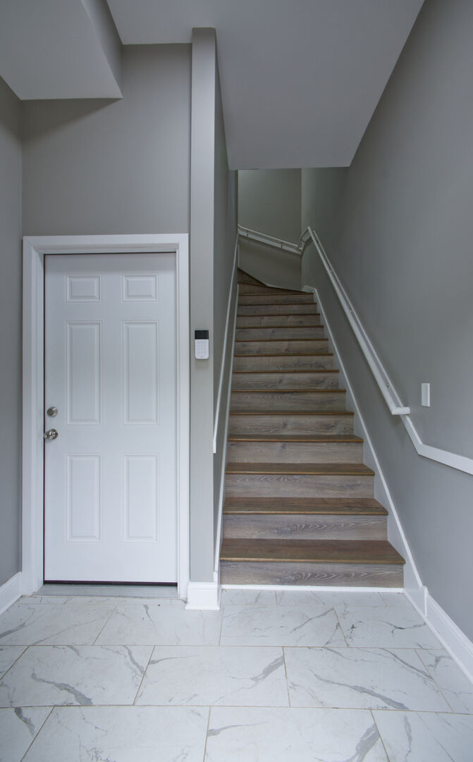 Property Photo:  2718 W Monroe Street  IL 60612 