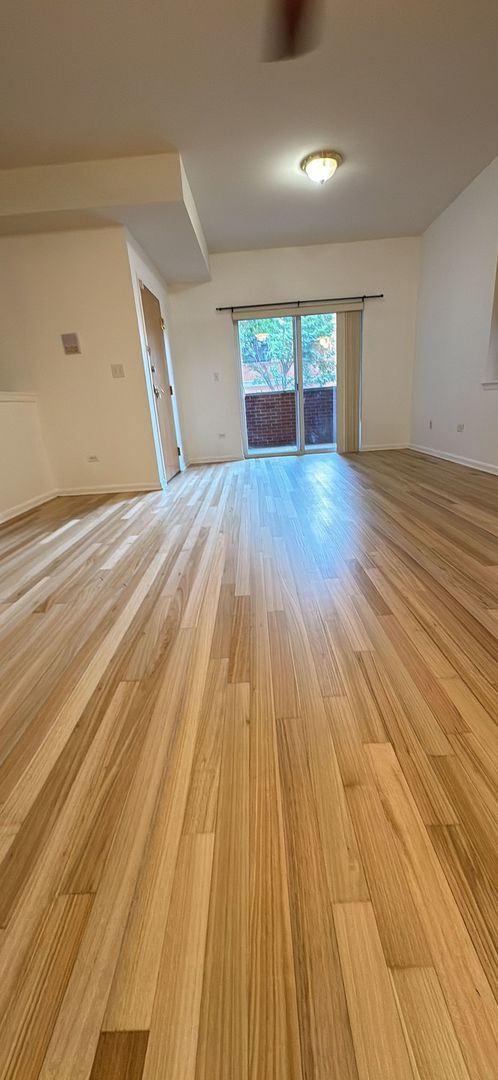 Property Photo: 711 W 31st Street 1 IL 60616