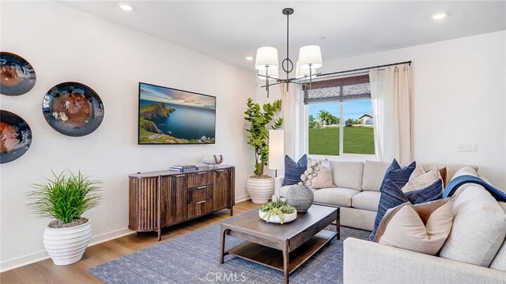 Property Photo:  31682 Viviante Drive  CA 92596 