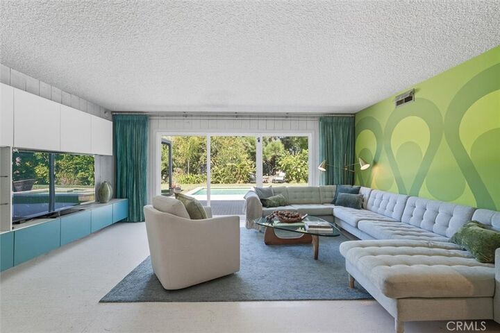 Property Photo:  4133 Roessler Court  CA 90274 