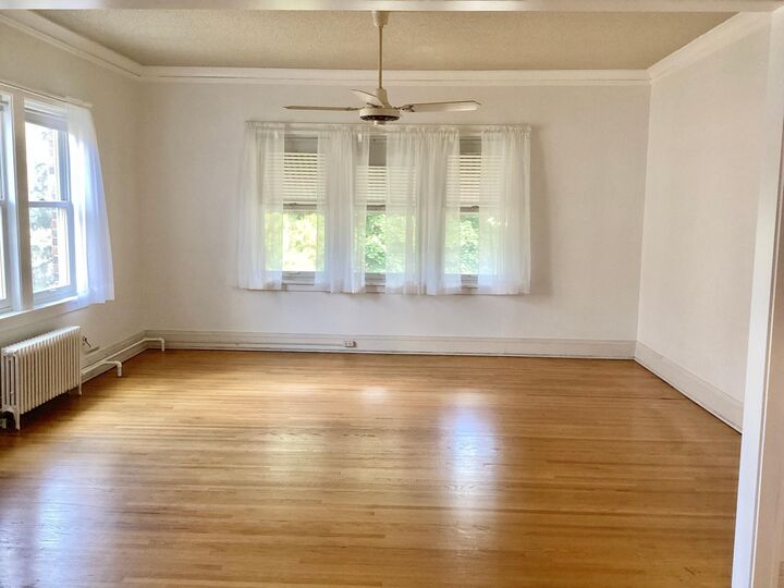 Property Photo:  3340 Blaisdell Avenue 5  MN 55408 