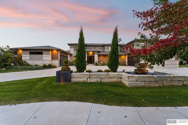 Property Photo: 1605 S 219th Avenue NE 68022