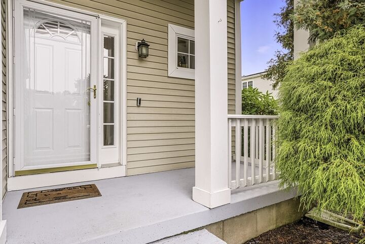 Property Photo: 7 Tern Dr 7 MA 01545