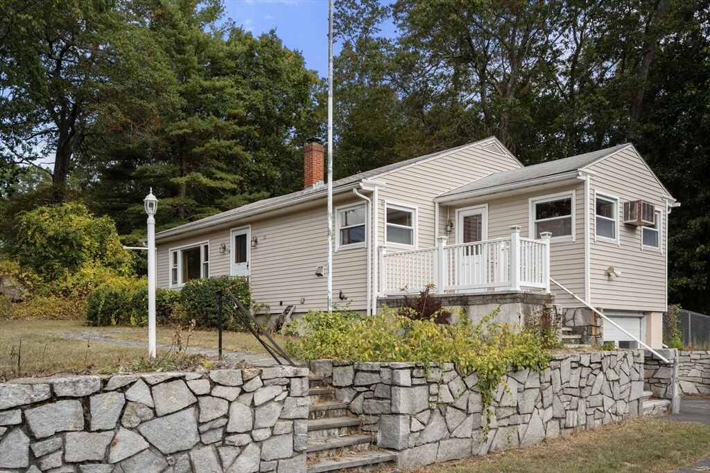 Property Photo:  11 Mountain View Dr.  MA 01826 