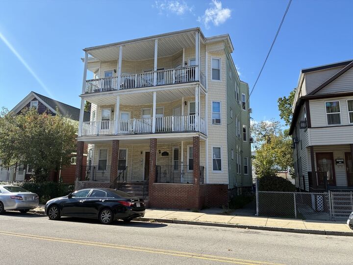 Property Photo:  71 W Selden St 1  MA 02126 