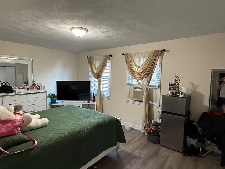 Property Photo:  42 Bayswater St 42  MA 02128 