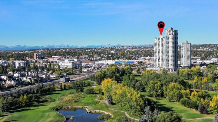 Property Photo:  77 Spruce Place SW 2404  AB T3C 3X6 